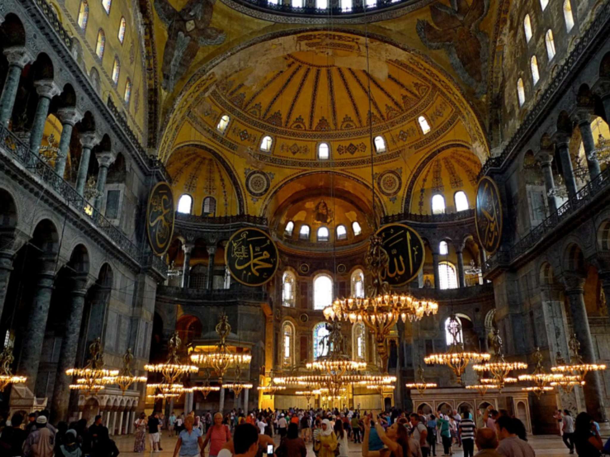 храм софии в константинополе ( стамбул). собор в турции айя софия. святая святых мечети. айя-софия (hagia sophia). святая святых мечети.